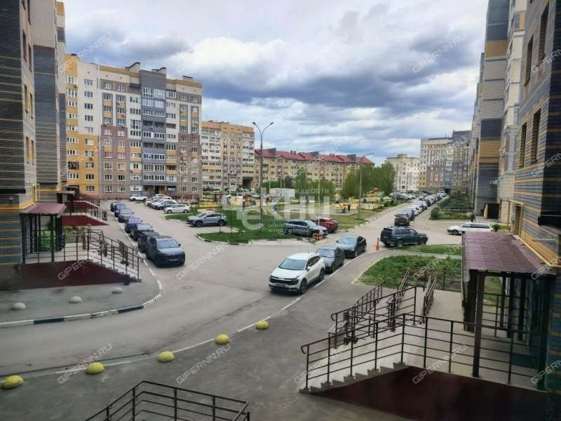 трёхкомнатная квартира на Луначарского ул дом 214 город Бор