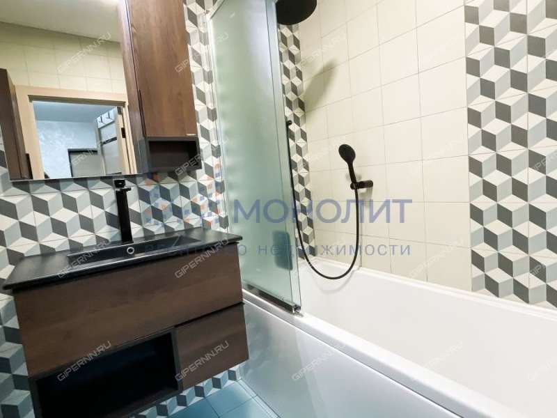 трёхкомнатная квартира на Московском шоссе дом 167 к5