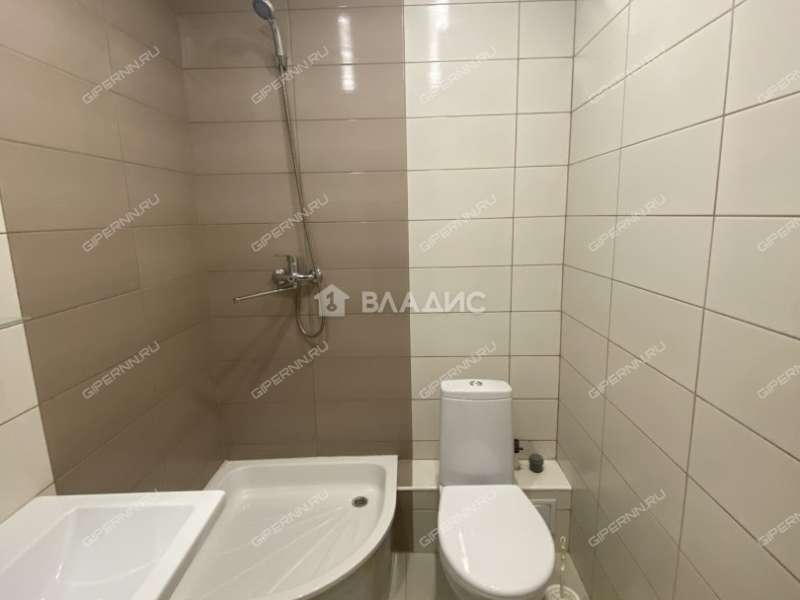 квартира-студия на проспекте Героев Донбасса дом 8