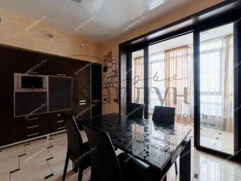 4-komnatnaya-ul-slavyanskaya-d-23 фото