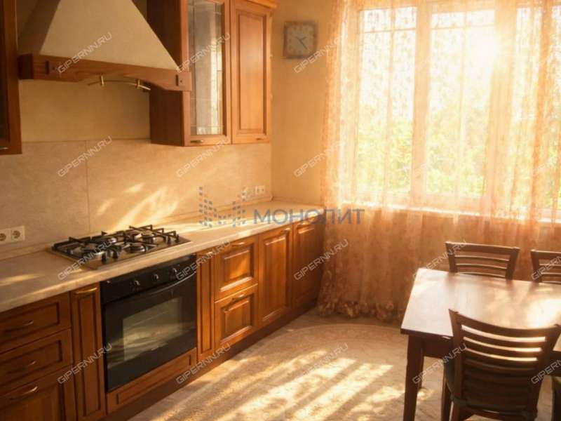 трёхкомнатная квартира на улице Маслякова дом 12А