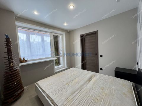 3-komnatnaya-ul-kovalihinskaya-d-72 фото