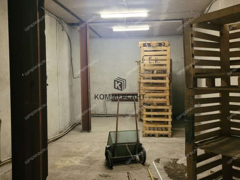 помещение под склад на Памирской улице