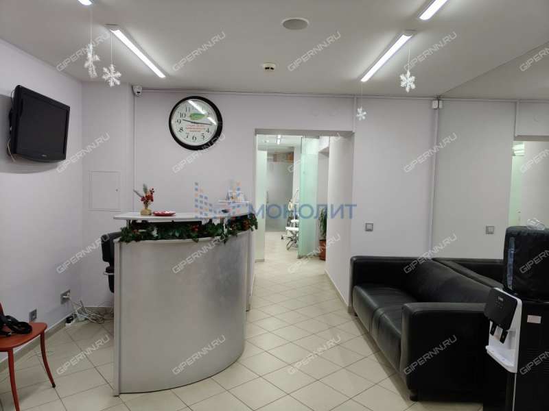 помещение под помещение свободного назначения на улице Мирошникова