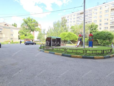 2-komnatnaya-ul-lesnoy-gorodok-d-5b фото