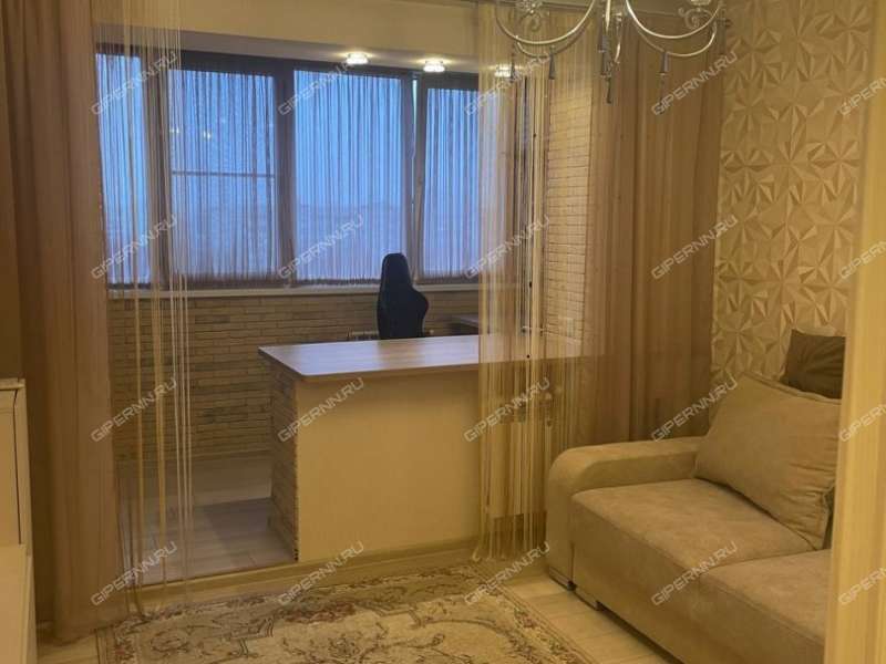 трёхкомнатная квартира на улице Голубева дом 8 к1