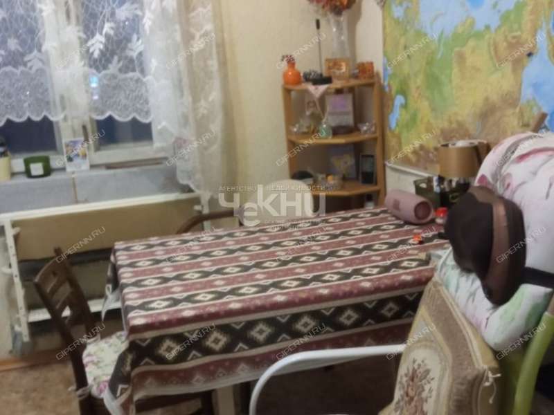 двухкомнатная квартира на улице Германа Лопатина дом 2