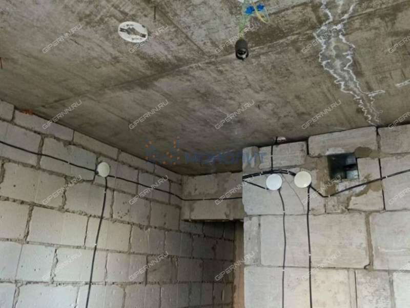 двухкомнатная квартира на Вятской улице дом 1