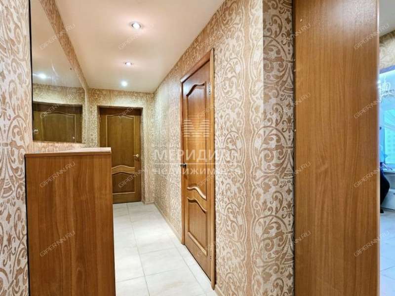 трёхкомнатная квартира на улице Даргомыжского дом 11