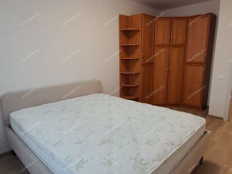 трёхкомнатная квартира на проспекте Героев Донбасса дом 16