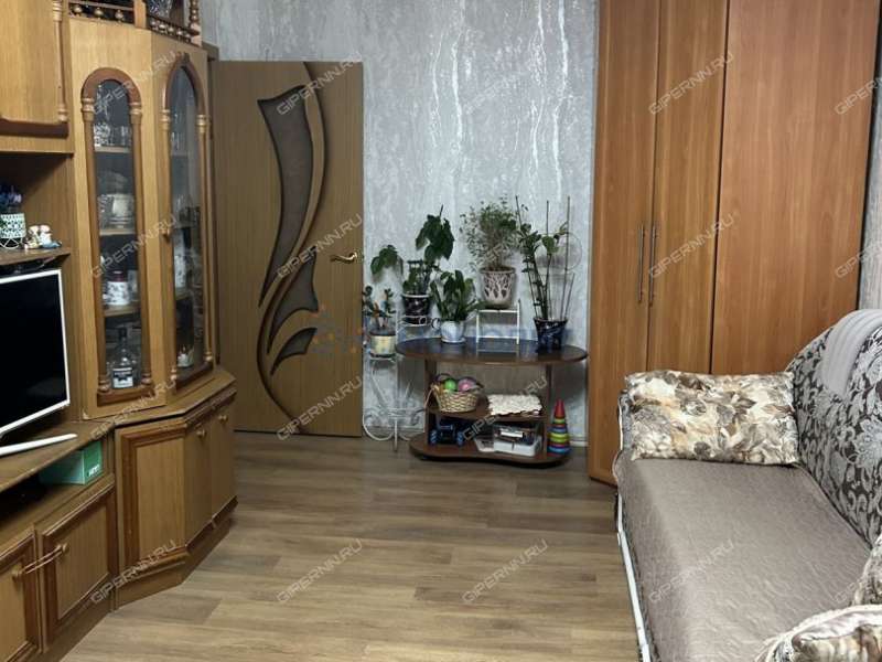трёхкомнатная квартира на улице Мельникова дом 14