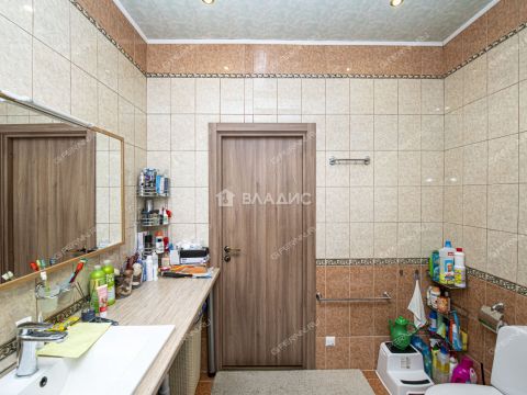 dom-poselok-ilino-volodarskiy-rayon фото