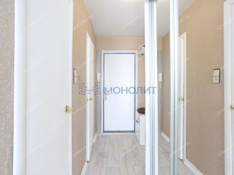 1-komnatnaya-ul-germana-lopatina-d-11a фото