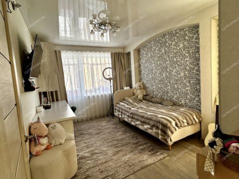 3-komnatnaya-ul-burevestnika-d-16 фото