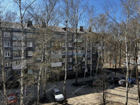 2-komnatnaya-ul-geroya-chugunova-d-1a фото