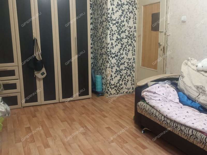 трёхкомнатная квартира на улице Головнина дом 43