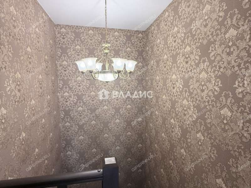 таунхаус на улице Центральная деревня Студенец