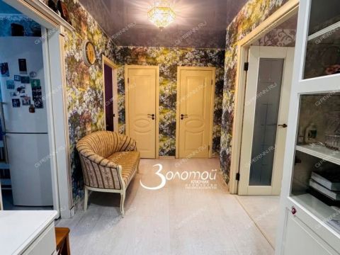 3-komnatnaya-ul-obuhova-d-45 фото