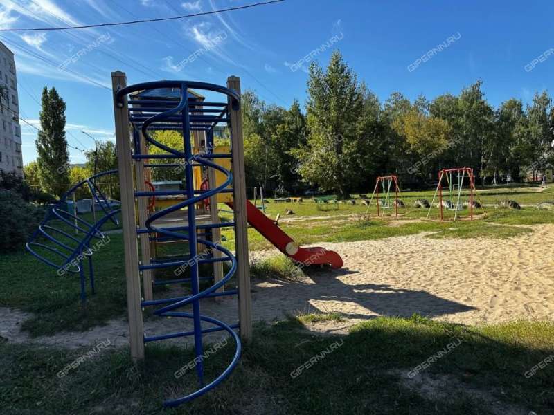 трёхкомнатная квартира на улице Переходникова дом 5