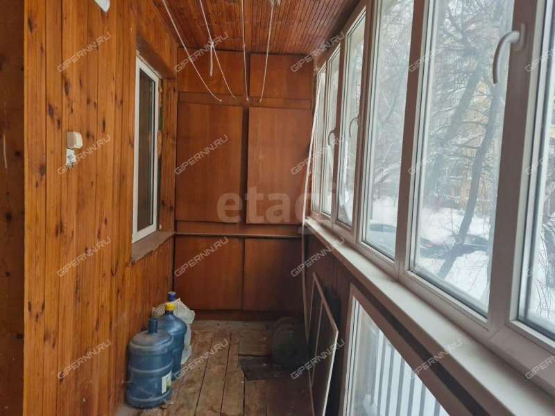 четырёхкомнатная квартира на улице Максима Горького дом 158