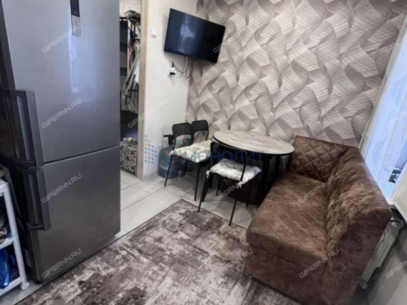 однокомнатная квартира на улице Юлиуса Фучика дом 10