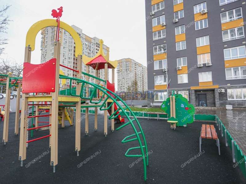 трёхкомнатная квартира на Белозерской улице дом 7