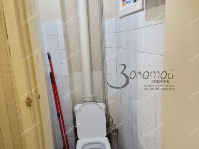 трёхкомнатная квартира на улице Добролюбова дом 7