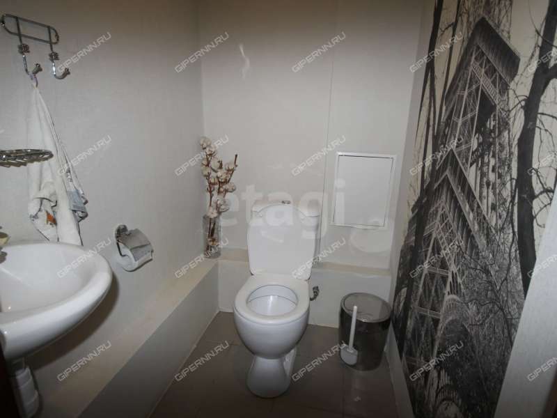 двухкомнатная квартира на улице Менделеева дом 15а