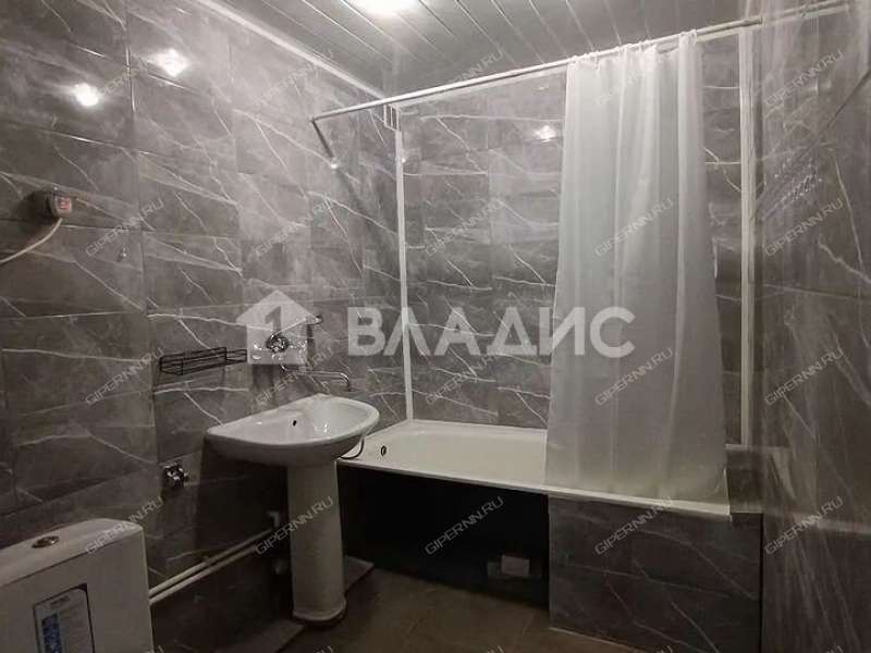 трёхкомнатная квартира на Вольской улице дом 10