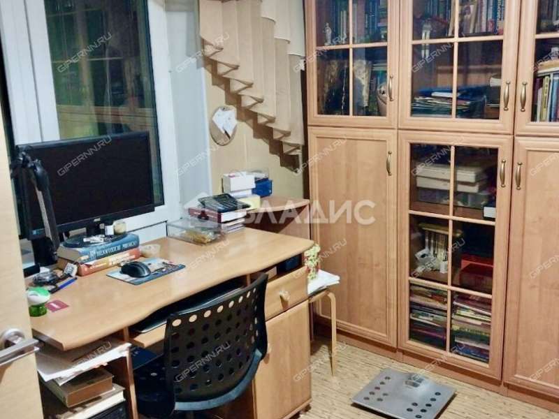 четырёхкомнатная квартира на проспекте Ленина дом 30В