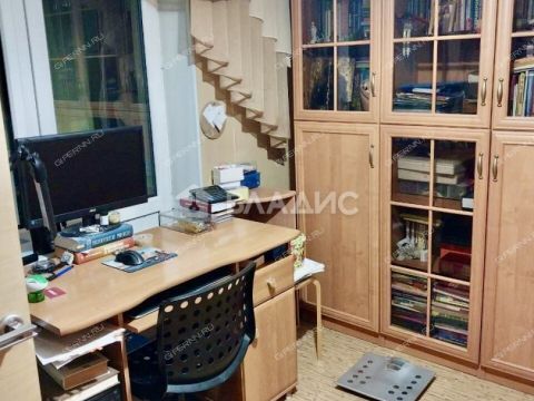 4-komnatnaya-prosp-lenina-d-30v фото