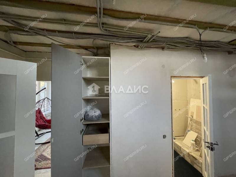 дом на улице Ясная коттеджный поселок Каменки