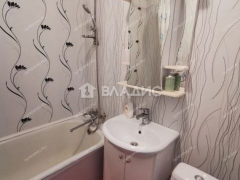 1-komnatnaya-ul-sergeya-akimova-d-22 фото