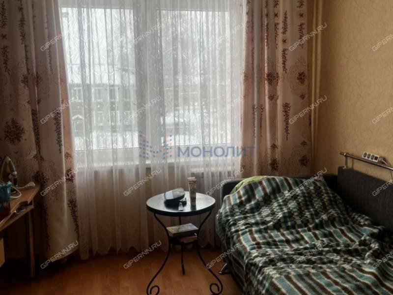 трёхкомнатная квартира на Днепропетровской улице дом 16