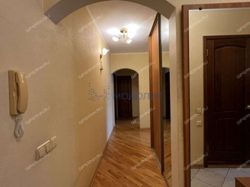 трёхкомнатная квартира на улице Ванеева дом 227