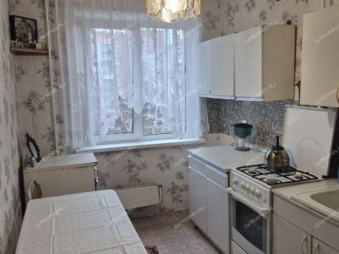 2-komnatnaya-ul-strokina-d-5 фото