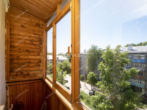 2-komnatnaya-ul-geroya-chugunova-d-5a фото