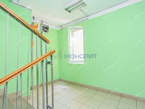 1-komnatnaya-ul-sergeya-akimova-d-25a фото