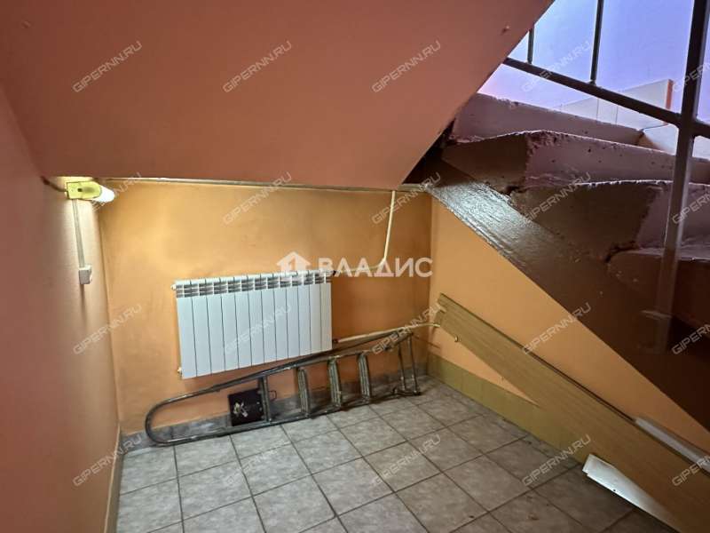 помещение под помещение свободного назначения на Гордеевской улице
