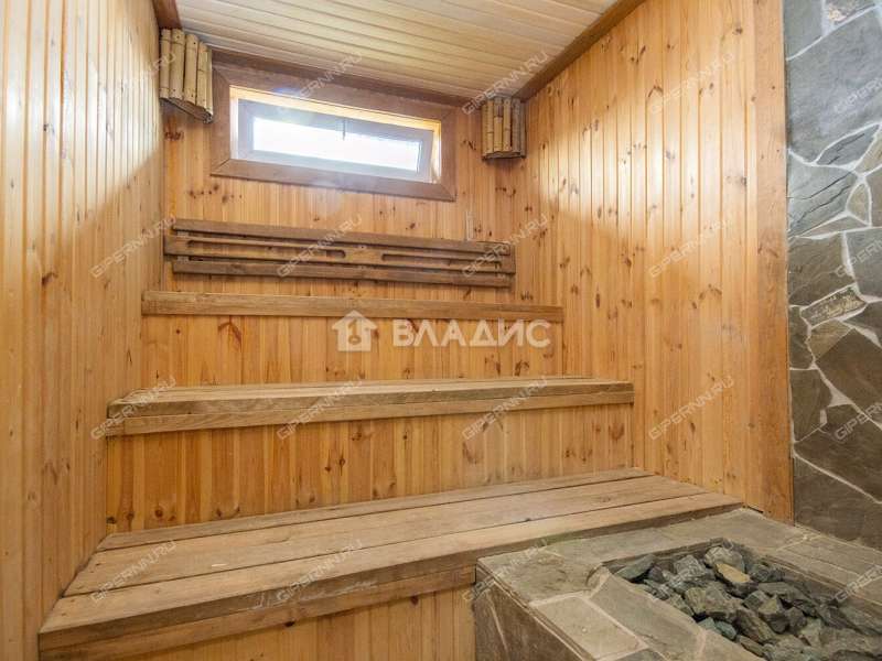 дом на улице Выселки село Шава