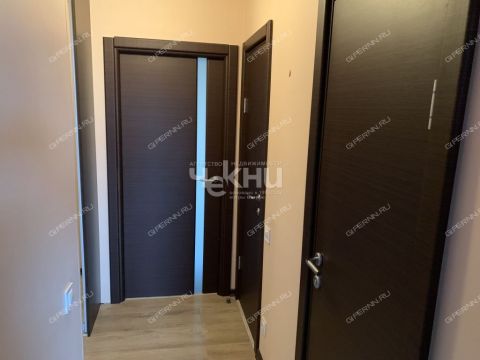 3-komnatnaya-ul-poltavskaya-d-2a фото