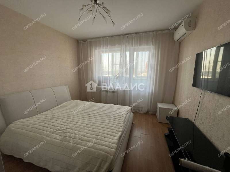 трёхкомнатная квартира на Красноуральской улице дом 3А