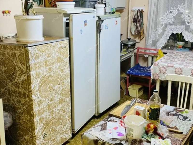 комната в доме 12 на улице Юлиуса Фучика