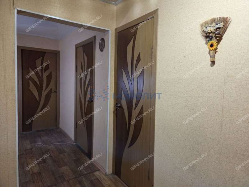 трёхкомнатная квартира на улице Комбрига Патоличева дом 1 город Дзержинск