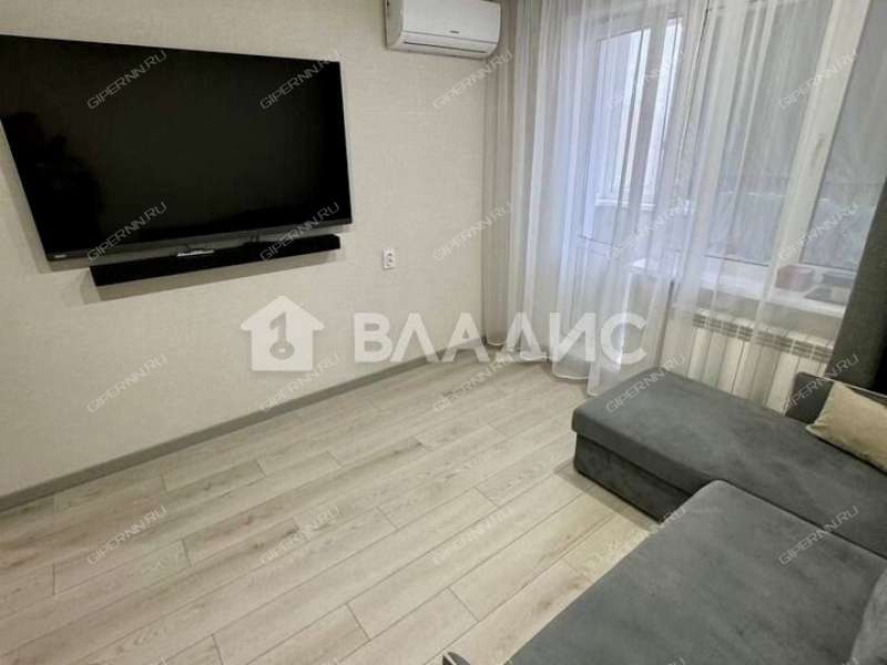 однокомнатная квартира на улице Чугунова дом 15 город Бор