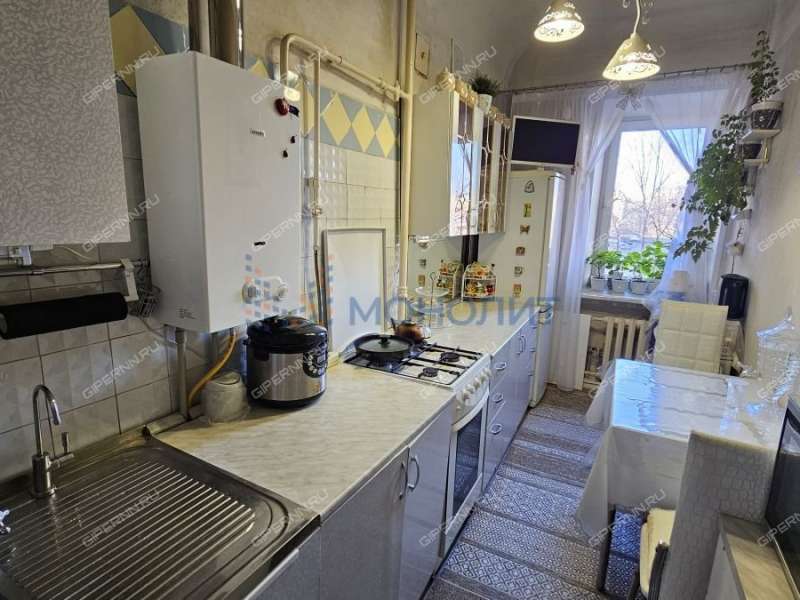 двухкомнатная квартира на улице Страж Революции дом 16