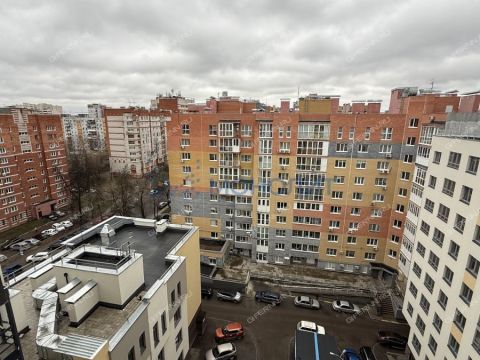 4-komnatnaya-ul-poltavskaya-d-15 фото