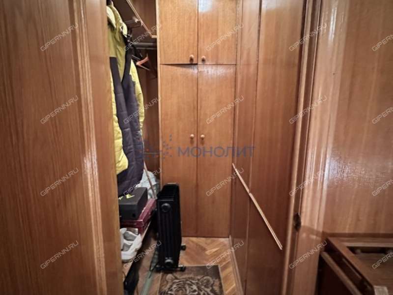 четырёхкомнатная квартира на улице Карла Маркса дом 24