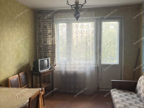 1-komnatnaya-ul-strokina-d-12 фото