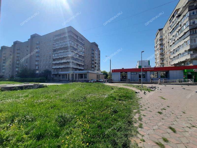 помещение под торговую площадь на Заречный б-р., д.3